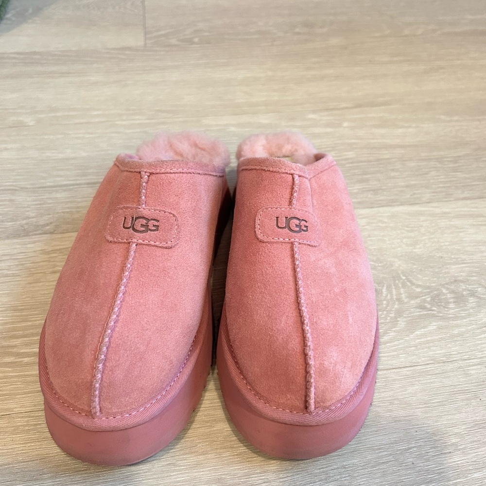 UGG Women's Blush Platform Slippers - Picture 7 of 7
